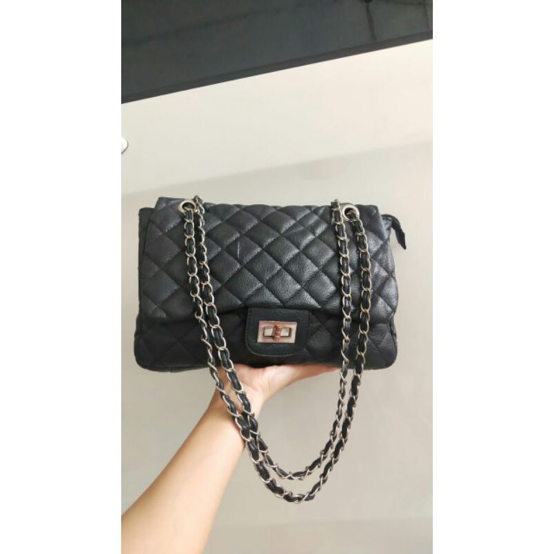 PRELOVED TAS ALA CHANEL