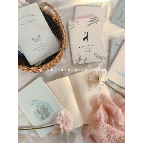 

Buku Note Catatan Agenda Diary Aesthetic untuk Properti Foto