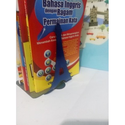 

pembatas buku menara eifel