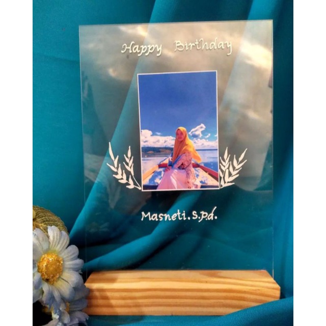 Akrilik Custom, hadiah birthday, kado wedding, graduatian, anniversary, penghargaan, plakat, akrilik