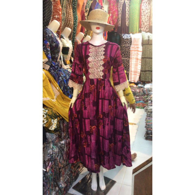 sekdres putri diana renda