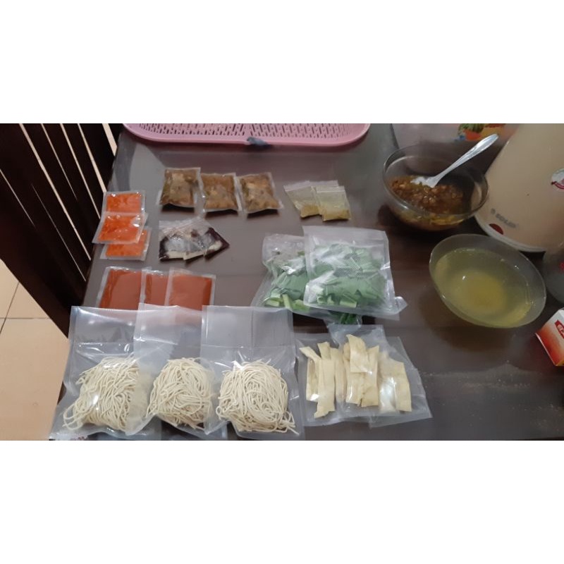 

mie ayam 88 (frozen food)