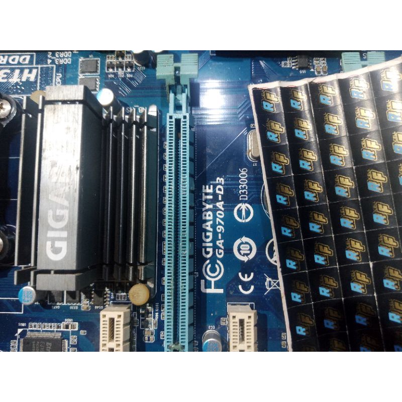 motherboard gigabyte ga-970a-d3 am3+ dan processor fx6100 second