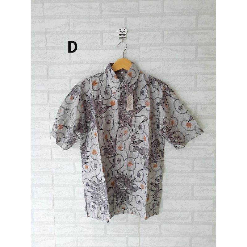 Blouse Batik dan Hem Batik