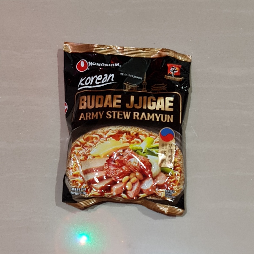 Nongshim Korean Budae Jjigae Army Stew Ramyun 118 Gram