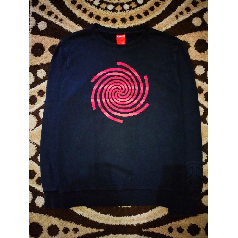 Hoodie branded / Sweater wanita / Hoodie pria/Hoodie wanita/Hoodie second / Jaket wanita / Crewneck