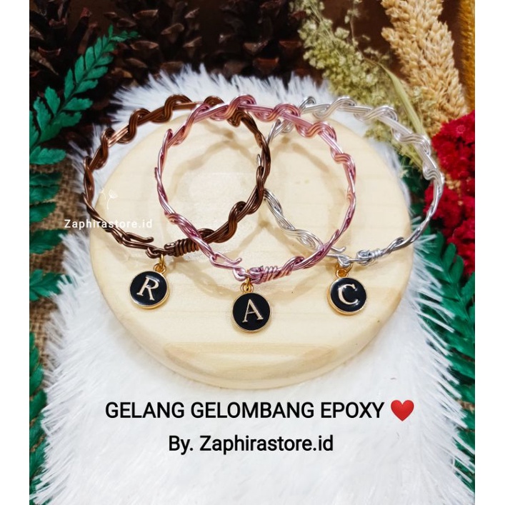 Zaphirastore- GELANG GELOMBANG INISIAL EPOXY | HURUF EPOXY A - Z