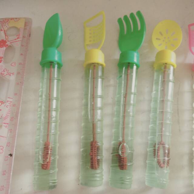 

Bubble Sticks Kecil 15 cm