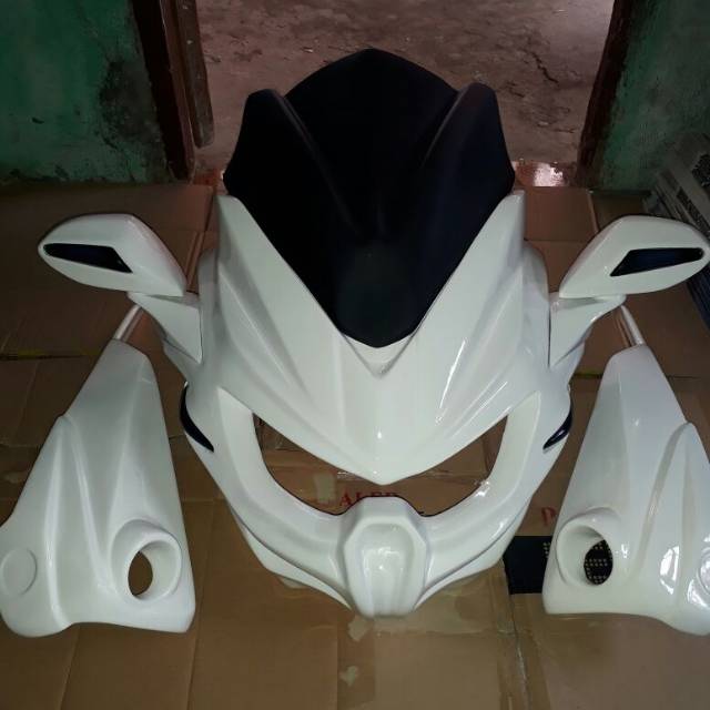 Mask Predator Yamaha Nmax 155