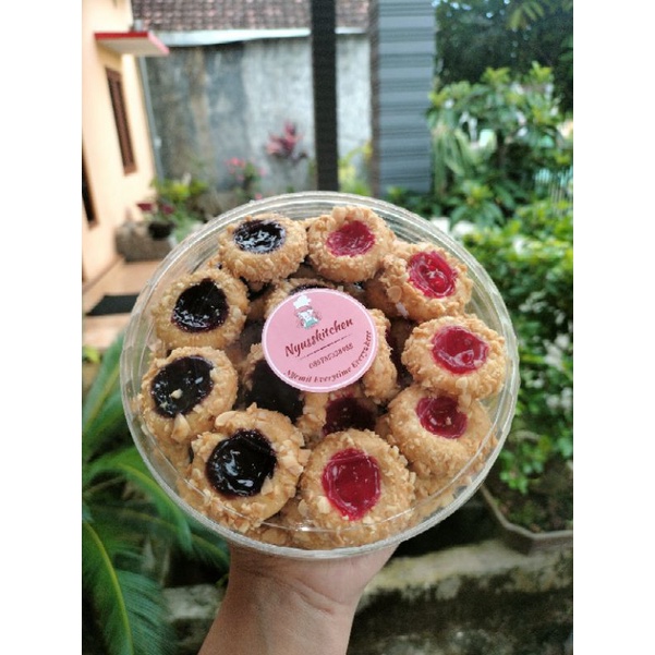 

Thumbprint kacang blueberry & strowbery 500gr (jangan lupa CO bubble wrap!)