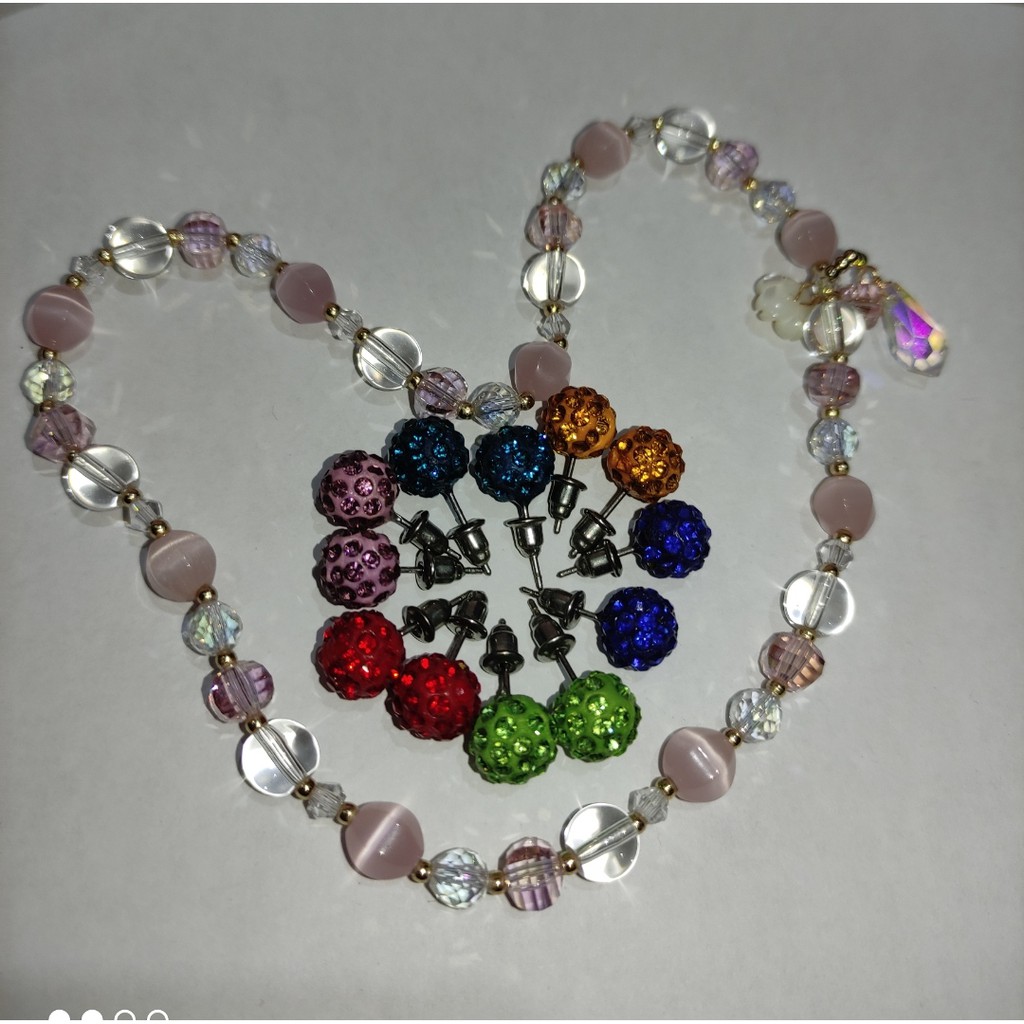 

anting permata polkadot sepasang