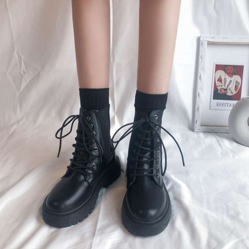 Sepatu Boots Wanita Tinggi Sedang Hitam Keren Sepatu Boots Gaya Korea Real Pic