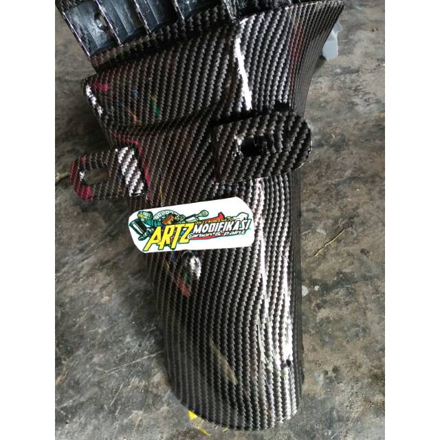 Spakbor / slebor belakang jupiter z carbon