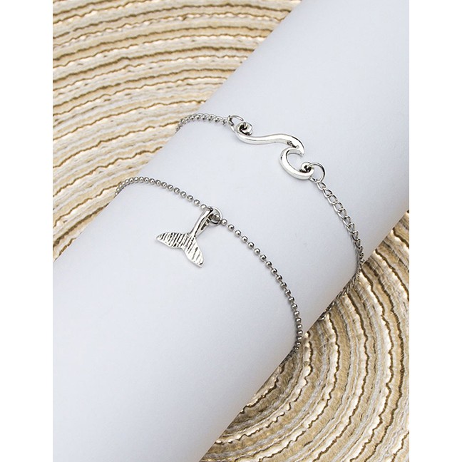 LRC Gelang Kaki Fashion Silver Color Wave Fishtail Alloy Multilayer A61952