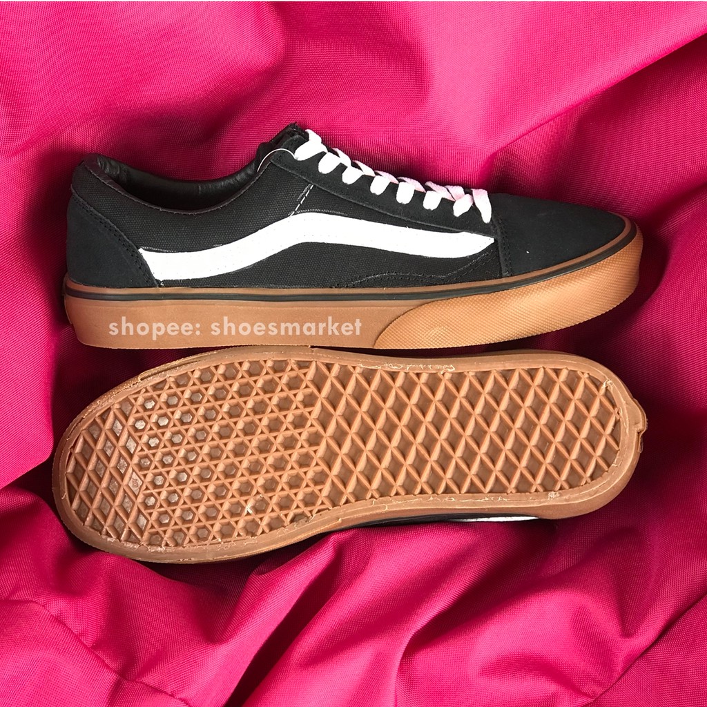 OBRAL SEPATU VANS OLDSKOOL BLACK GUM LIST PUTIH