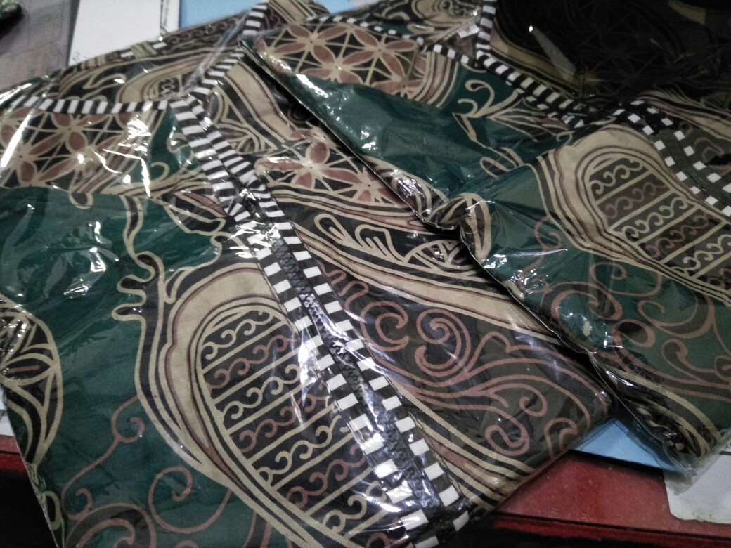 Dress Batik Couple | Tunik Batik Couple | Kemeja Batik Pria Lengan Panjang | Dress Batik Modern