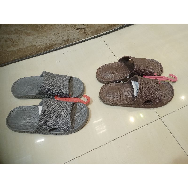 Sandal karet pria fladeo