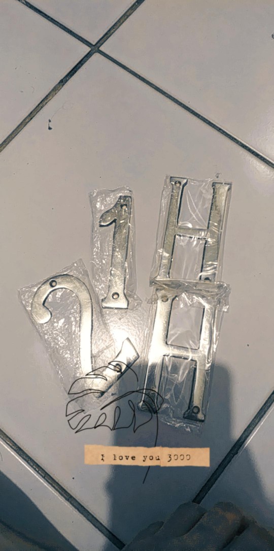 Nomor Rumah Kuningan H Tinggi 10 Cm Classic Antique Huruf H Angka Nomer Angka Huruf Rumah Dekorasi