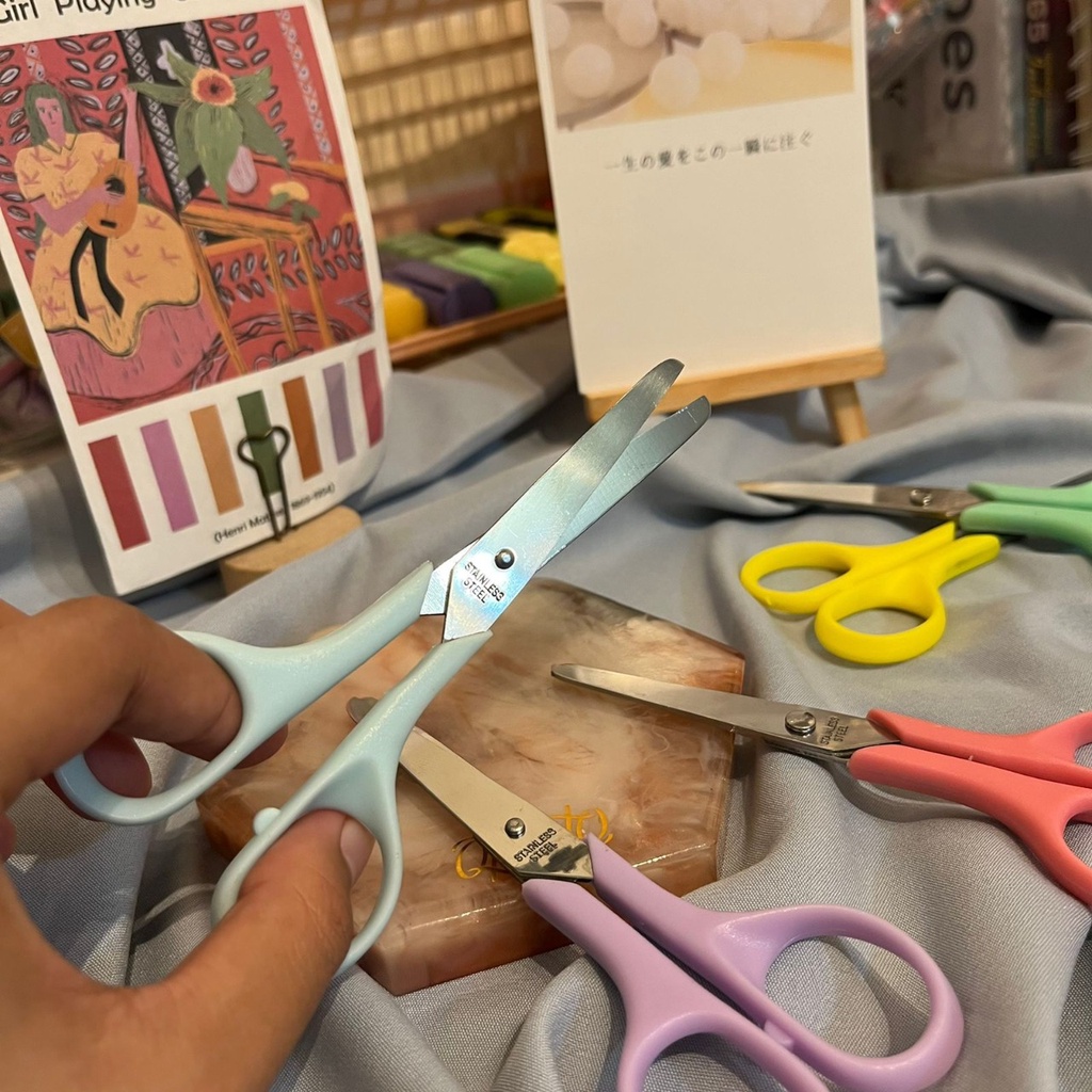 GUNTING ETONA WARNA PASTEL CUTE ADA 6 WARNA BAHAN STAINLESS KUAT SCISSORS STATIONARY PERLENGKAPAN SEKOLAH DAN KANTOR UNIK KUALITAS TERJAMIN