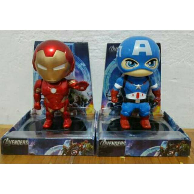 Boneka Pajangan Dashboard Solar Gard Karakter Iron Man, Doraemon, Captain America