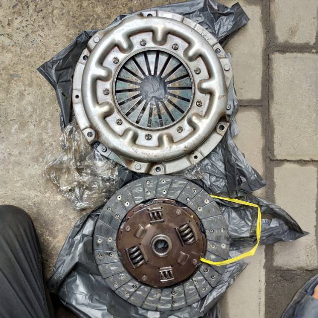 Kampas kopling Set Matahari Isuzu Elf Nkr Nhr 55 Engkel - Elf 77 PS