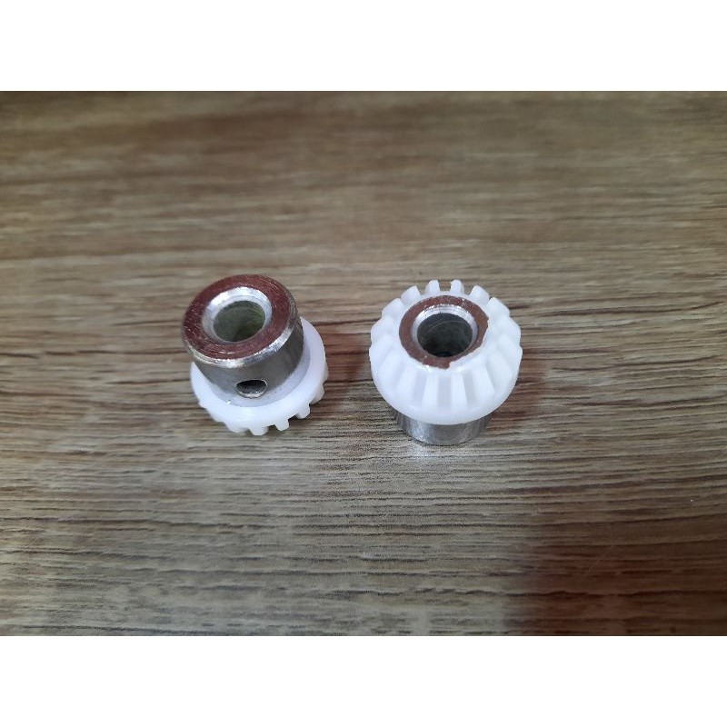 Gigi Gardan Singer 974/Vertikal Gear Singer 974