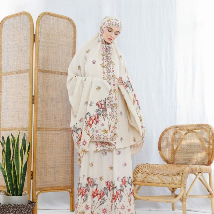 TERLARIS MUKENA TAZBIYA HARVEST BLOOM KHAKI