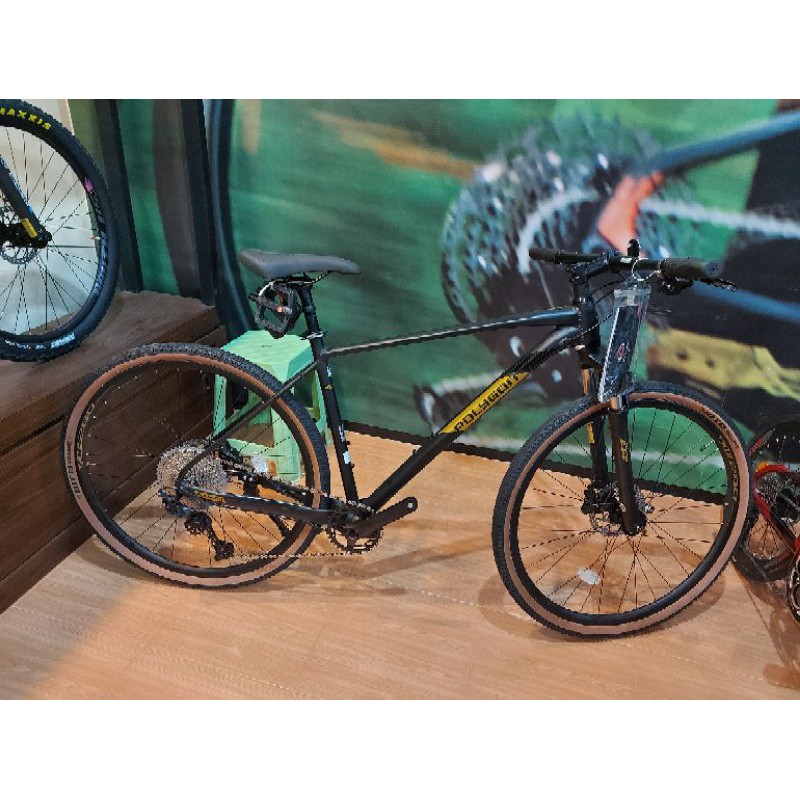 sepeda mtb hybrid 700C Polygon Heist X7 size XL