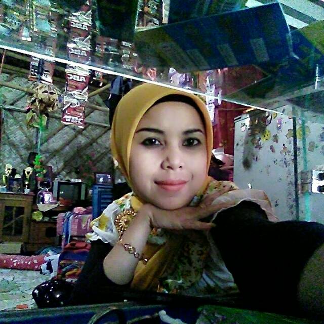 tetaptersenyumwalauperih