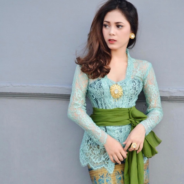 Kebaya jadi semifrance