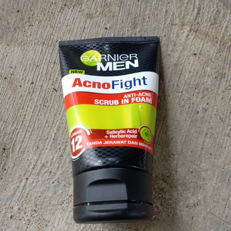 Garnier men acno fight 100ml