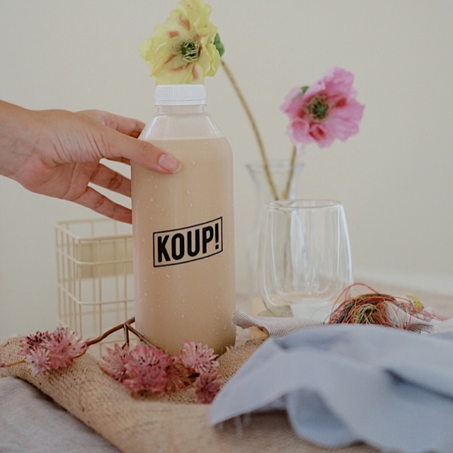 

Kopi Susu Neng Geulis 500ml (Tuang Baileys Plis) / Kopi Koup