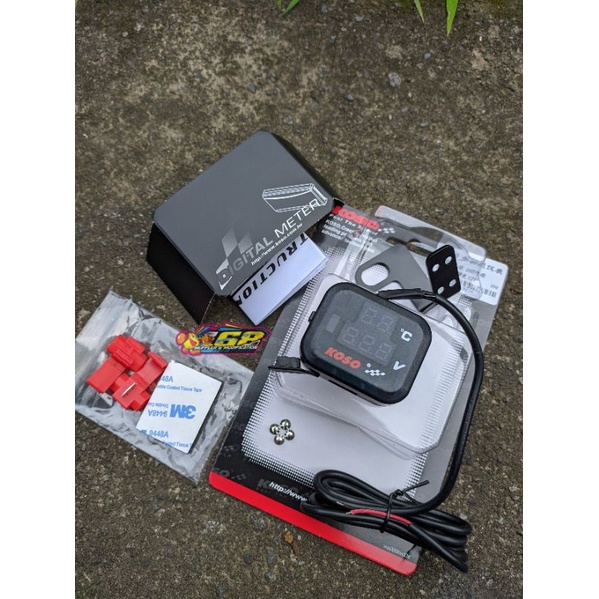 Voltmeter digital KOSO 2in1 voltase temperatur suhu dan USB charger original koso