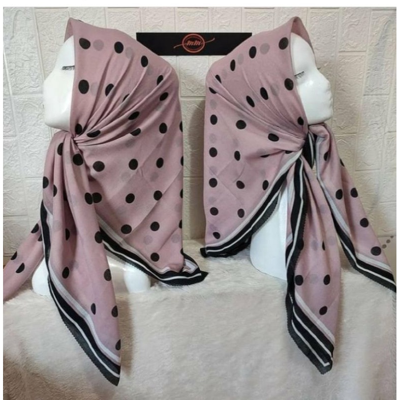 HIJAB SEGI EMPAT VOAL MOTIF POLKADOT