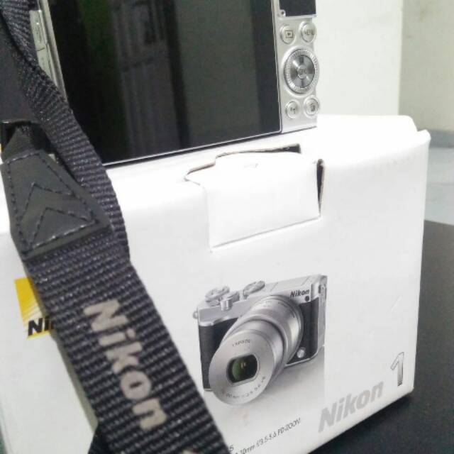 Kamera Nikon 1 J5 Mirorrless