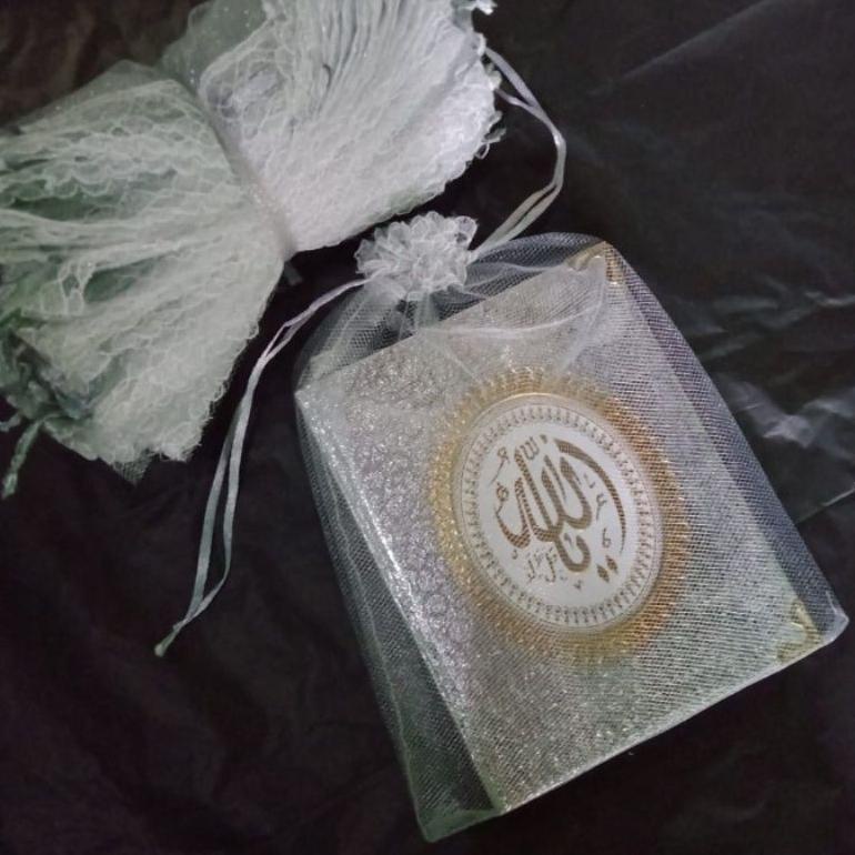 

kantong tile 15x22 untuk buku Yasin dll