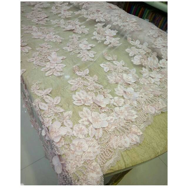 KEBAYA TILE 3D PAYET MUTIARA