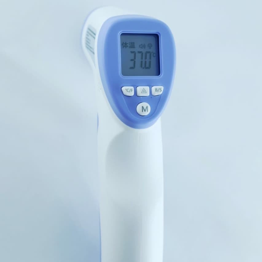 Non Contact Infrared Thermometer / Thermometer Gun bersertifikat (HJD)