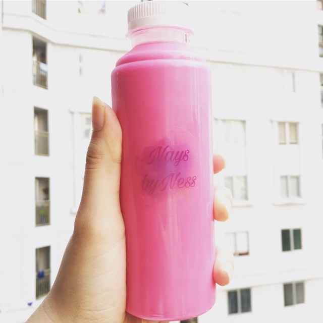 

Yogurt drink varian strawberry / minuman yogurt rasa stroberi