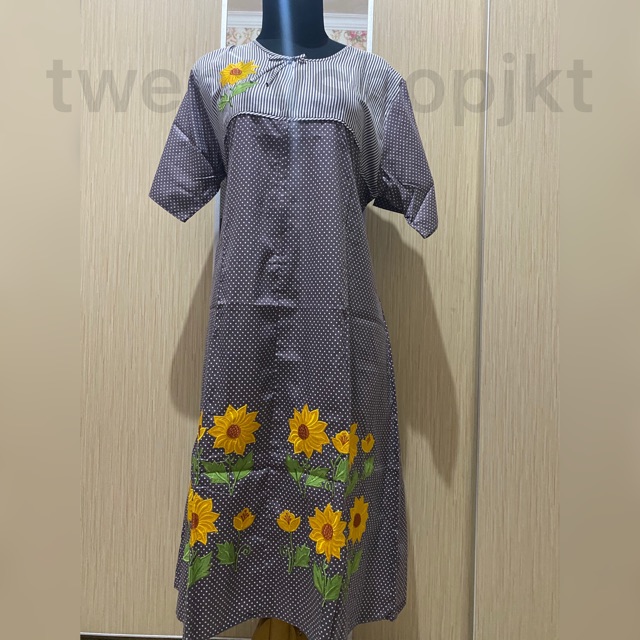 DASTER PENDEK MEREK OMAH DASTER EVA SIZE M