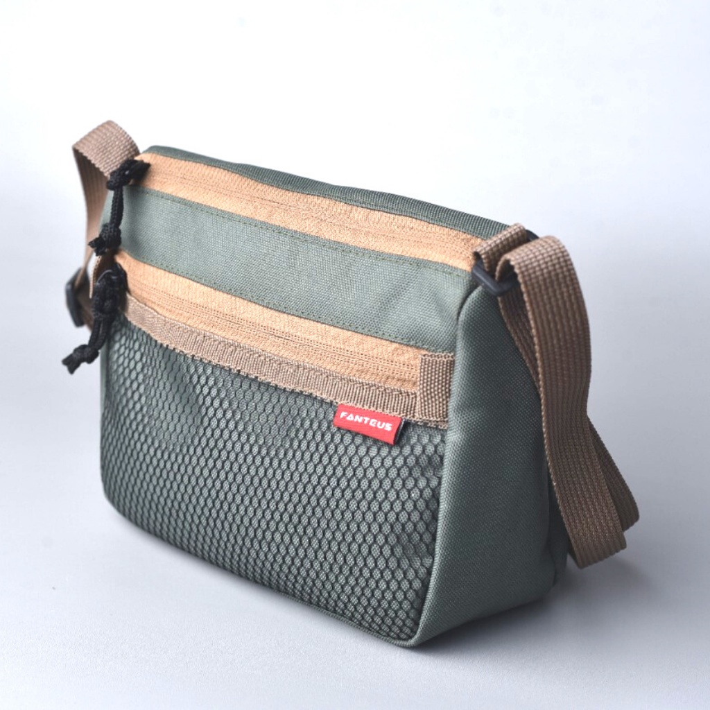Tas Selempang Kasual Trendy Terbaru