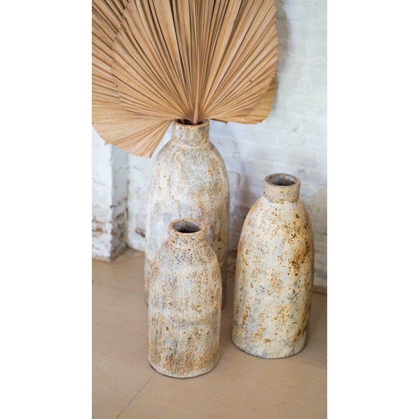 Vas Tanah Liat homEY - Terracotta Vase Bottle - White Rustic