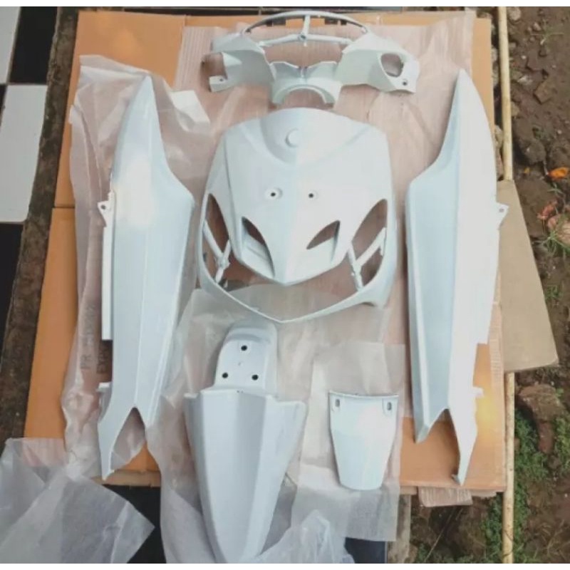 cover body full set body halus yamaha mio sporty/mio smille warna putih