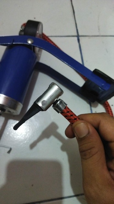 Pompa Mobil Pompa Motor Pompa Sepeda Pompa Injak Darurat Foot Pump Pompa Mini Pompa Murah