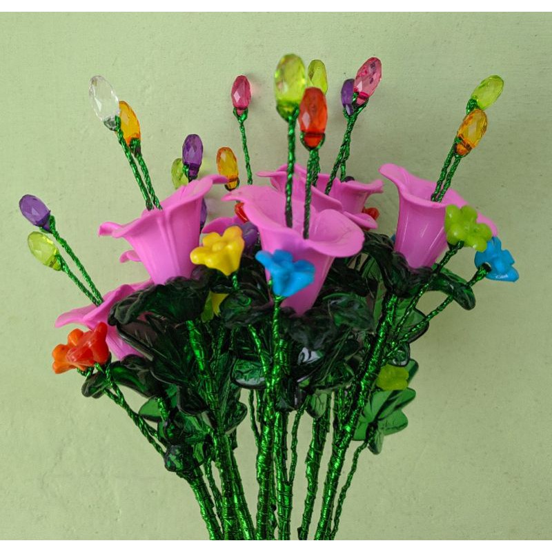 bunga lili mini pink manik akrilik per tangkai Shopee bunga lili mini pink manik akrilik per tangkai Shopee