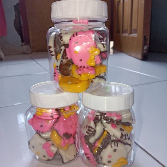 

Coklat karakter hello Kitty