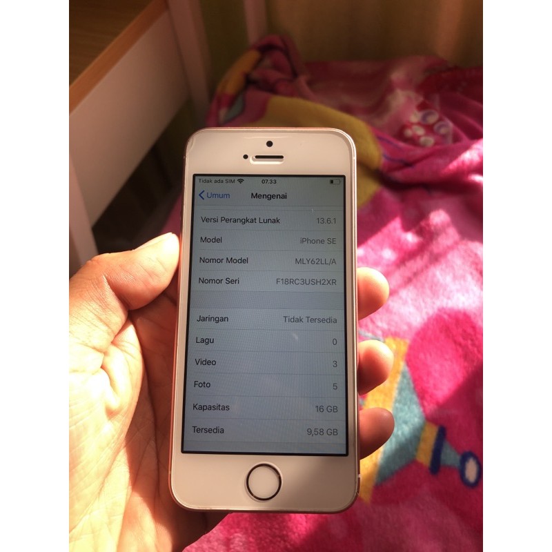 iphone 5se 16gb pink second
