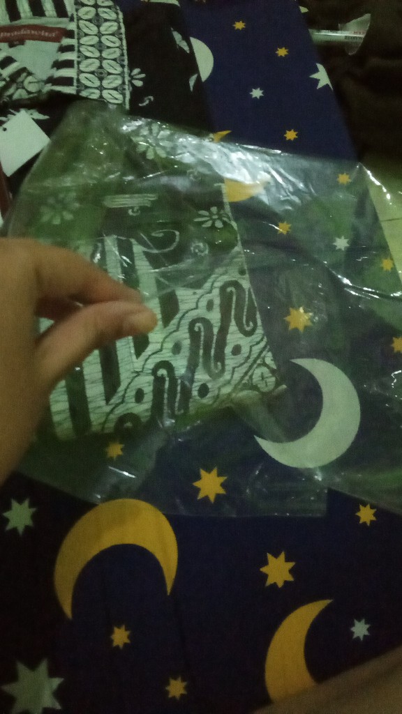 Pradawita Batik Kemeja Bumi Harja 1c-hitam