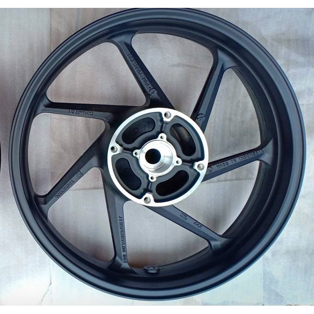 velg pelk pelek CBR 250 RR ABS Original bagian belakang