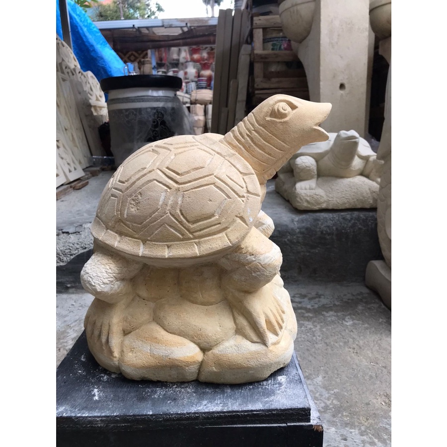 PATUNG AIR MANCUR KURA-KURA